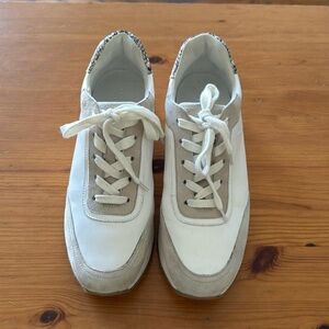 Veronica Beard White and Snake Sneakers. Size 8